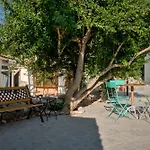Peral Villa
