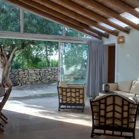 Peral Villa