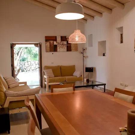 Peral * Peral (Faro)